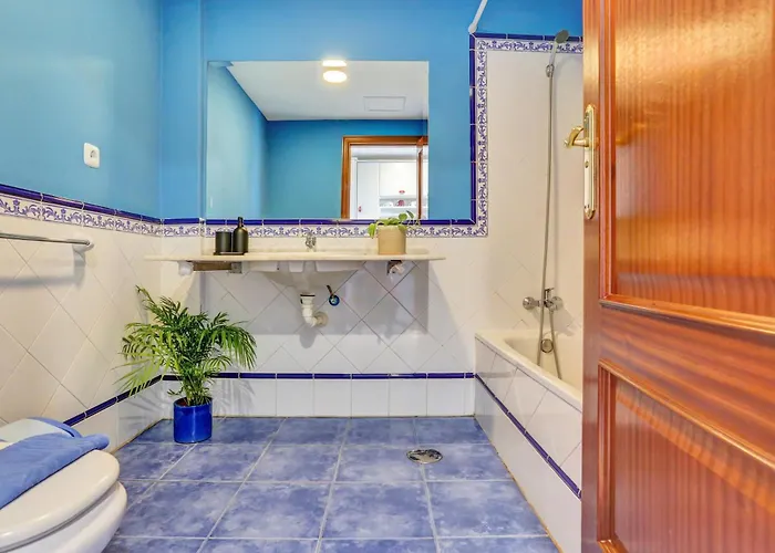Oasis Royal